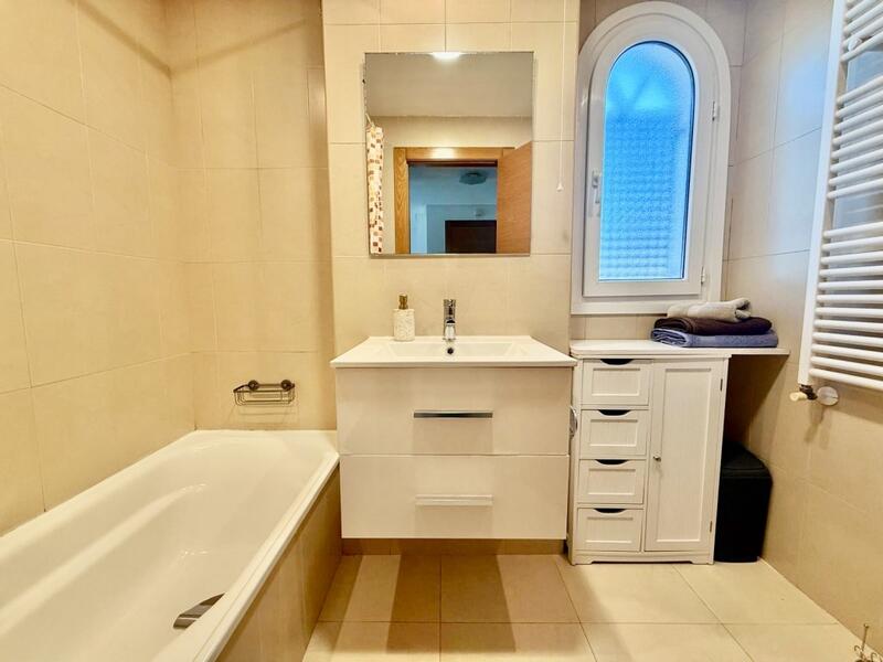 2 bedroom Apartment for sale 2 bedroom Apartment for sale