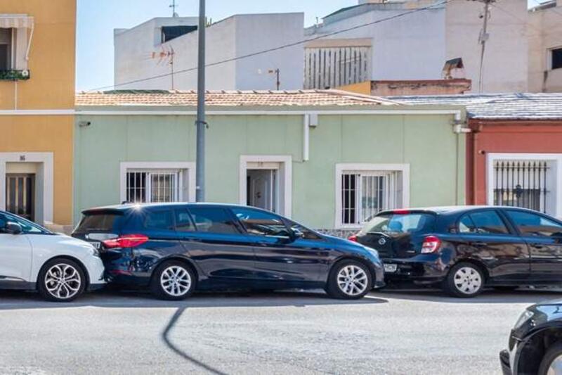 Townhouse for sale in Alacant/Alicante, Alicante