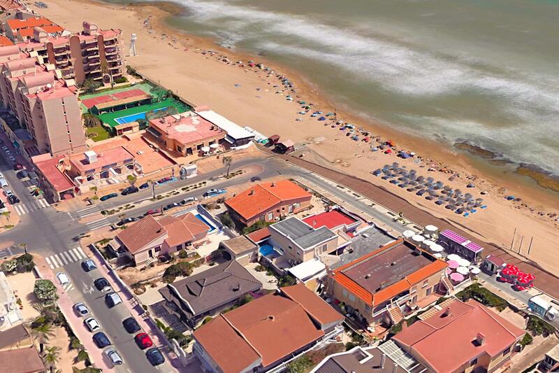 3 Cuarto Adosado en venta