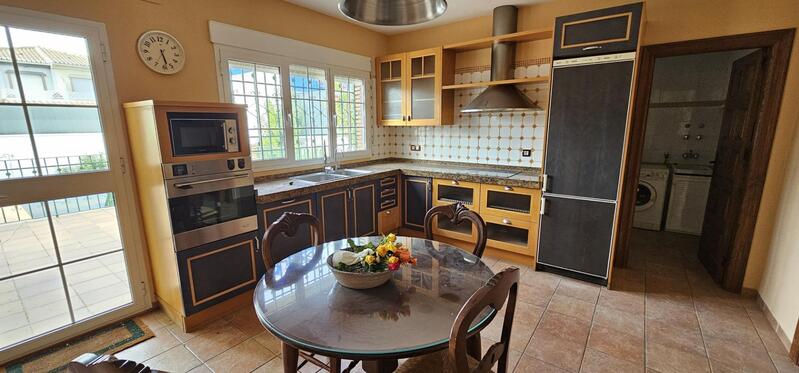 4 chambre Auberge à vendre