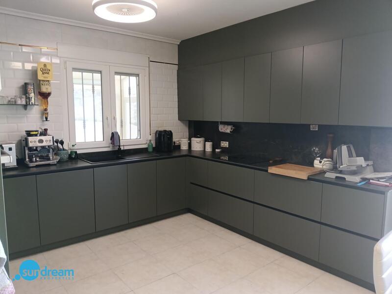 4 bedroom Villa for sale