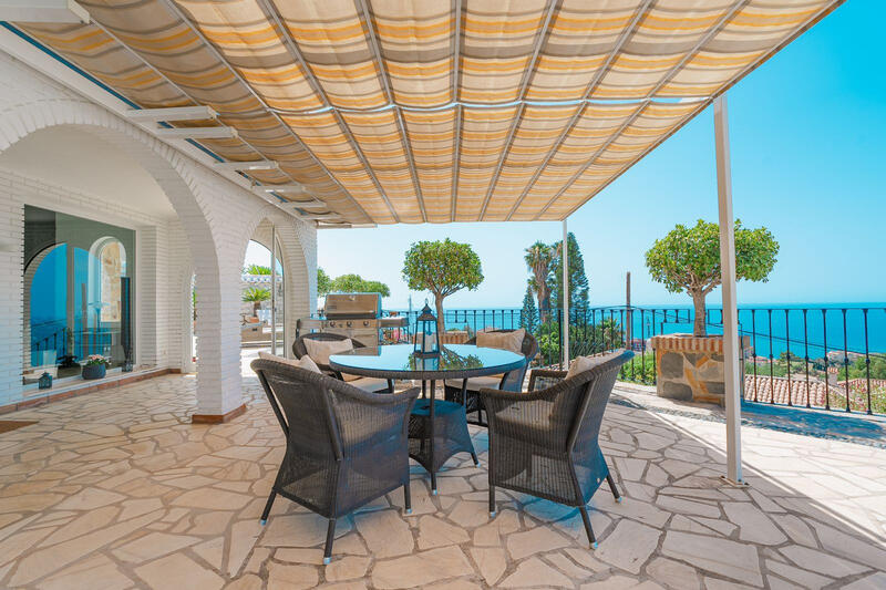 4 Cuarto Villa en venta