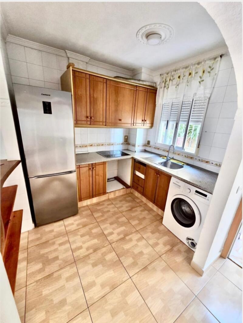 3 slaapkamer Gezinswoning Te koop