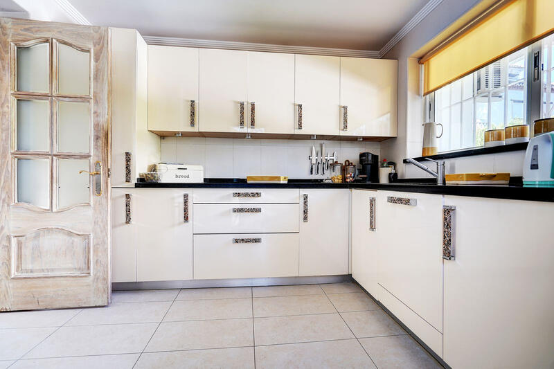 3 Cuarto Villa en venta