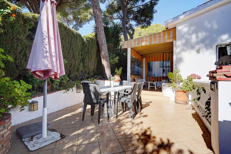 3 Cuarto Villa en venta