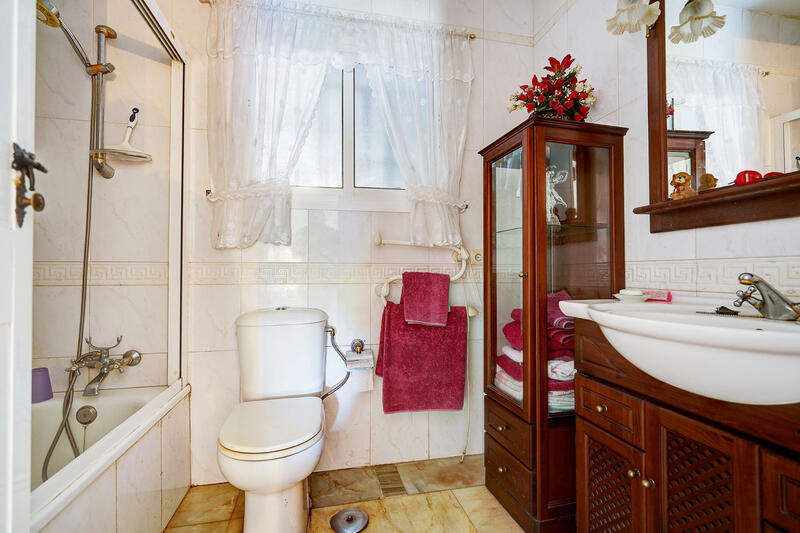 3 Cuarto Villa en venta