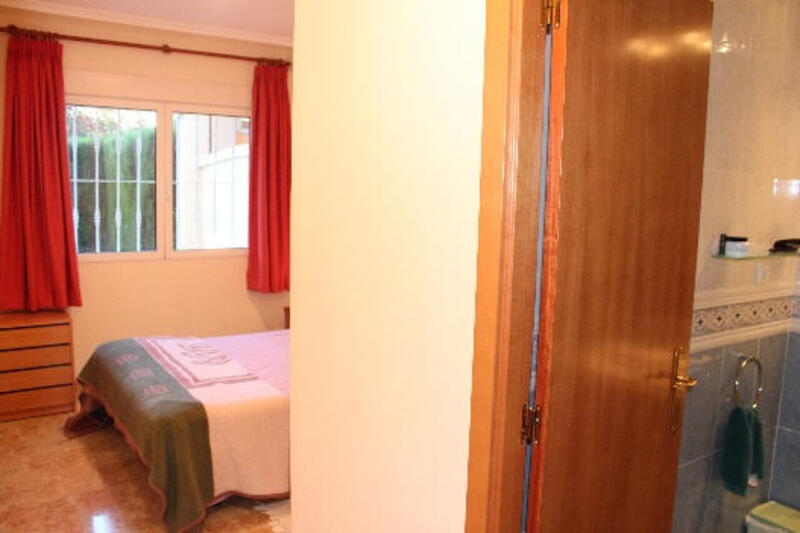 2 спальная комната квартира продается