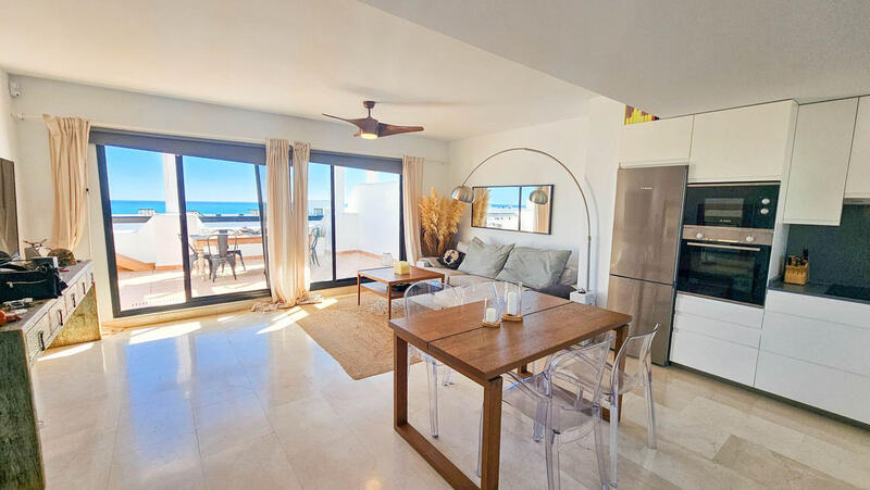 3 bedroom Apartment for sale 3 bedroom Apartment for sale