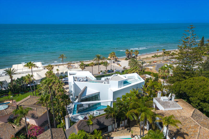 6 sovrum Villa till salu