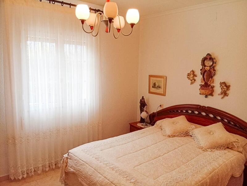 4 Cuarto Villa en venta