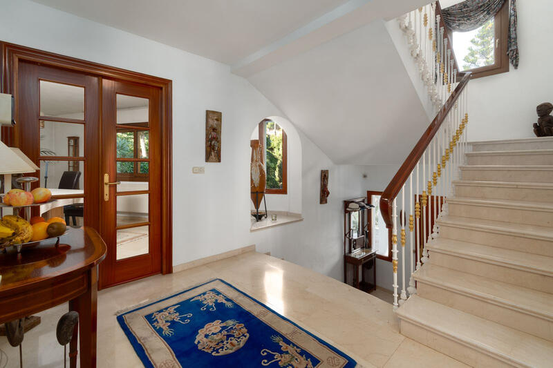 5 Schlafzimmer Villa zu verkaufen