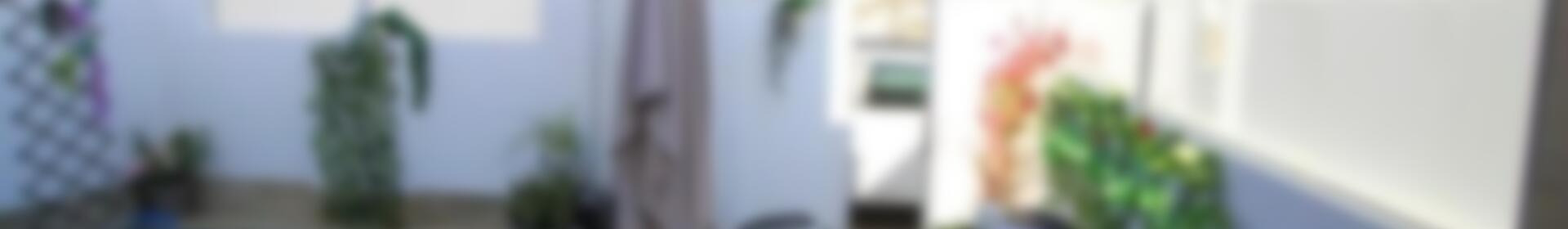 3 спальная комната городская тюрьма продается