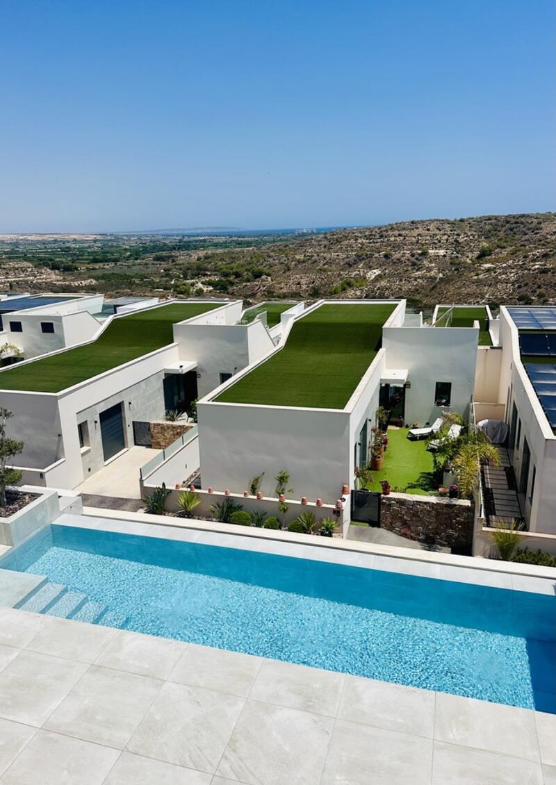 4 спальная комната вилла продается 4 спальная комната вилла продается