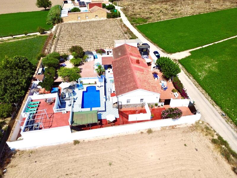 7 Cuarto Villa en venta