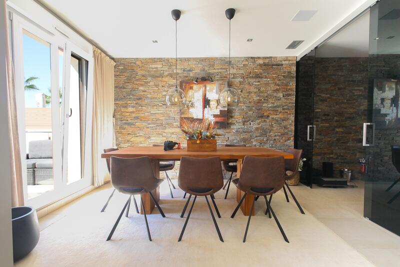 4 Cuarto Villa en venta