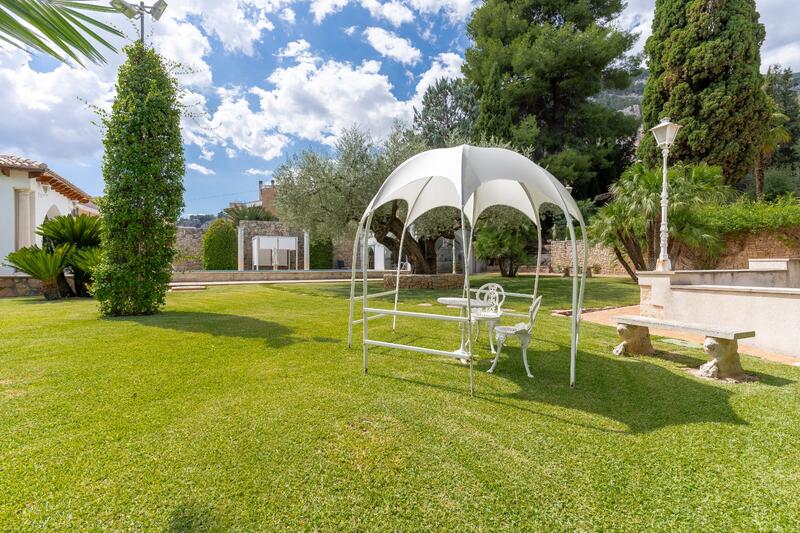 7 Cuarto Villa en venta