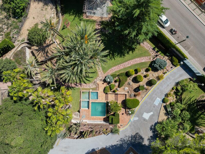 7 Cuarto Villa en venta