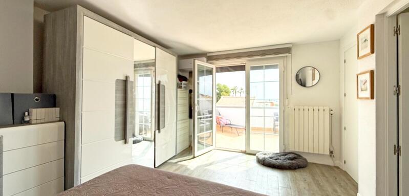 2 Cuarto Villa en venta