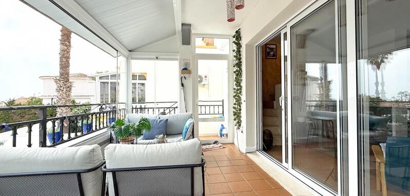 2 Cuarto Villa en venta