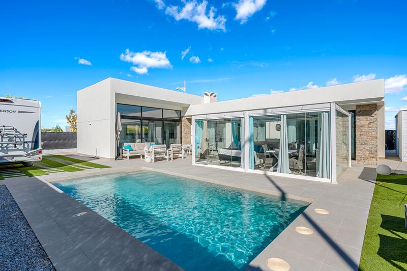 Villa for sale in Calasparra, Murcia