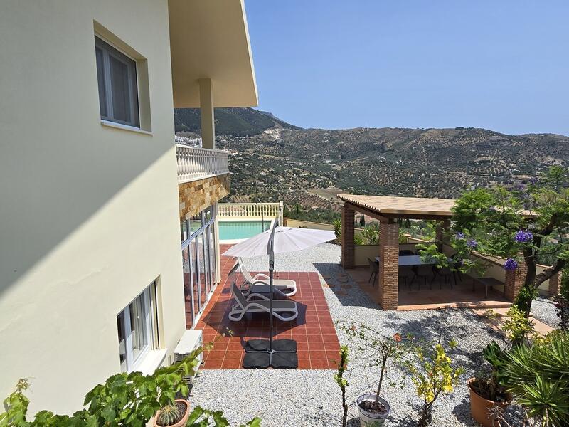 4 Cuarto Villa en venta