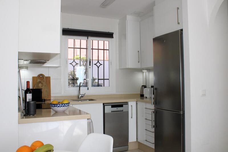 2 Cuarto Adosado en venta