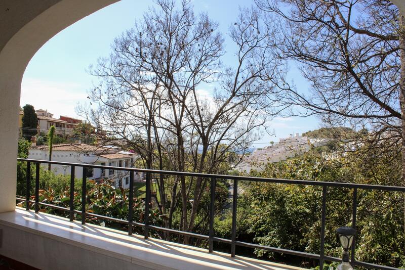 7 Cuarto Villa en venta