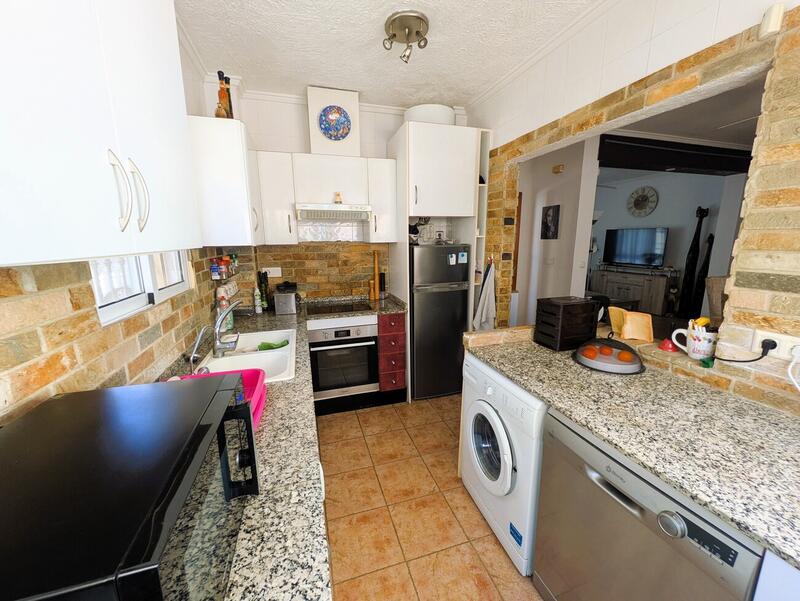 3 спальная комната вилла продается