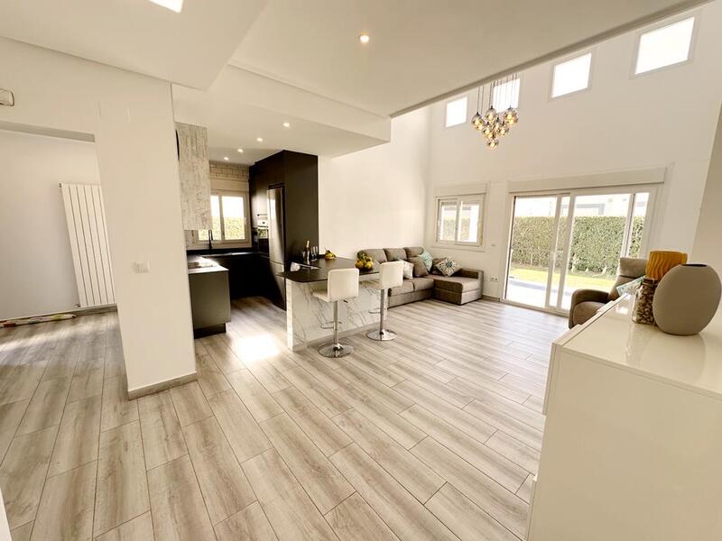 2 bedroom Villa for sale