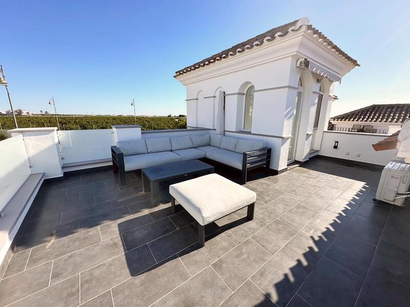 2 bedroom Villa for sale