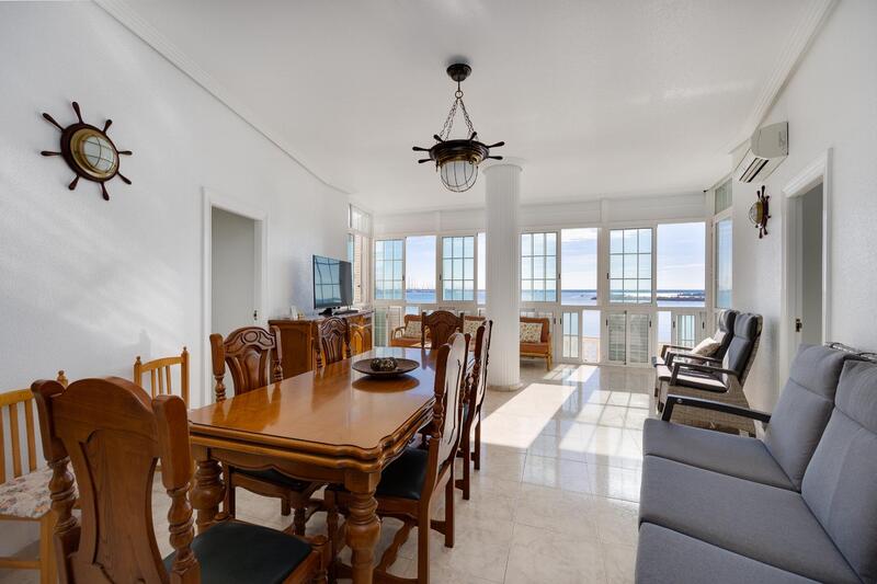 4 bedroom Apartment for sale