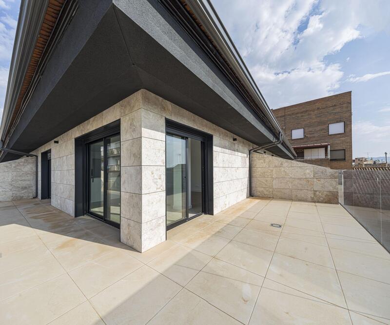 4 slaapkamer Appartement Te koop