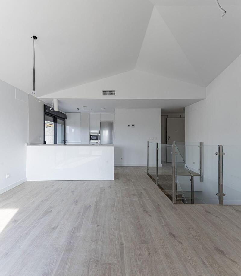 4 slaapkamer Appartement Te koop