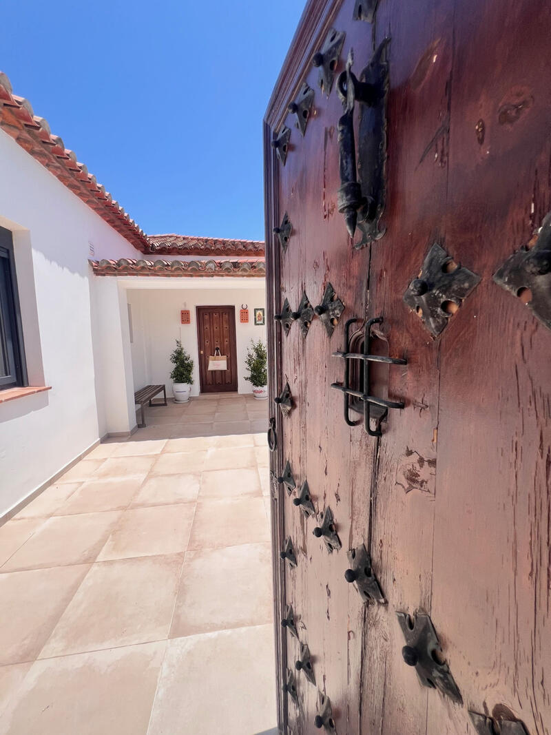 3 bedroom Villa for sale