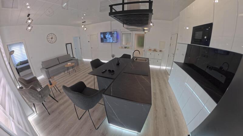 2 slaapkamer Appartement Te koop 2 slaapkamer Appartement Te koop