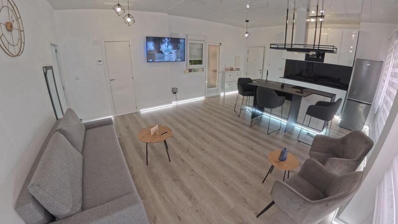 2 slaapkamer Appartement Te koop 2 slaapkamer Appartement Te koop