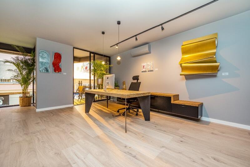 1 bedroom Commercial Property for sale