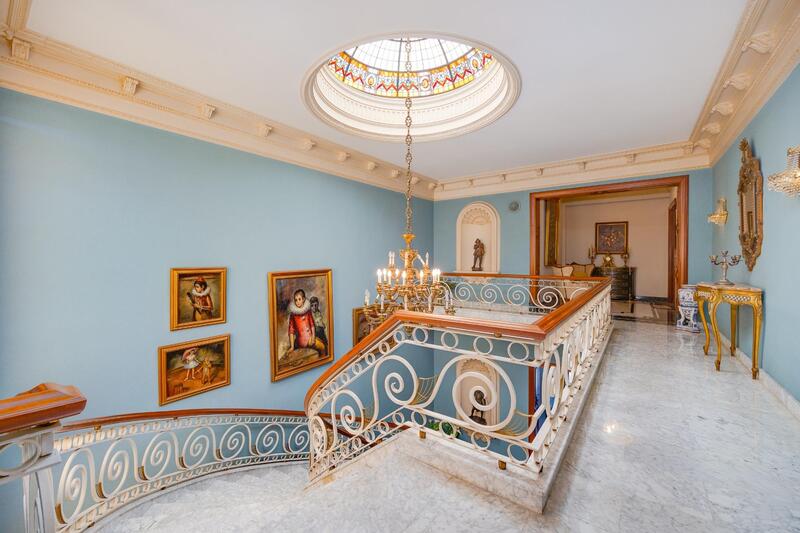 12 chambre Auberge à vendre