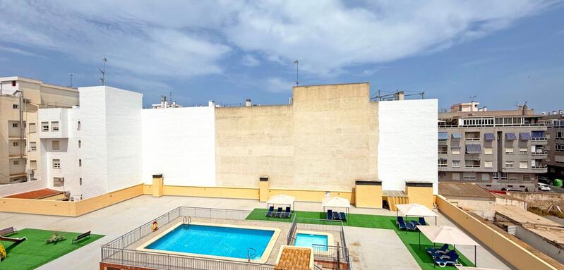 3 bedroom Apartment for sale