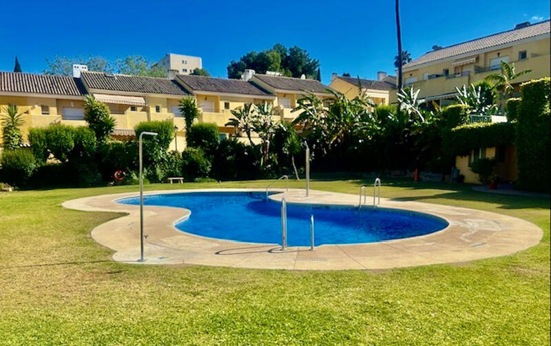 3 bedroom Townhouse for sale