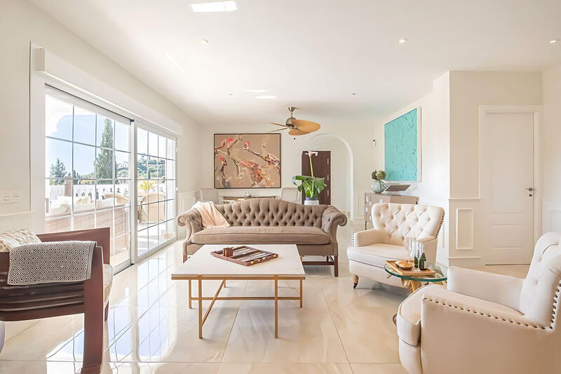 5 bedroom Villa for sale