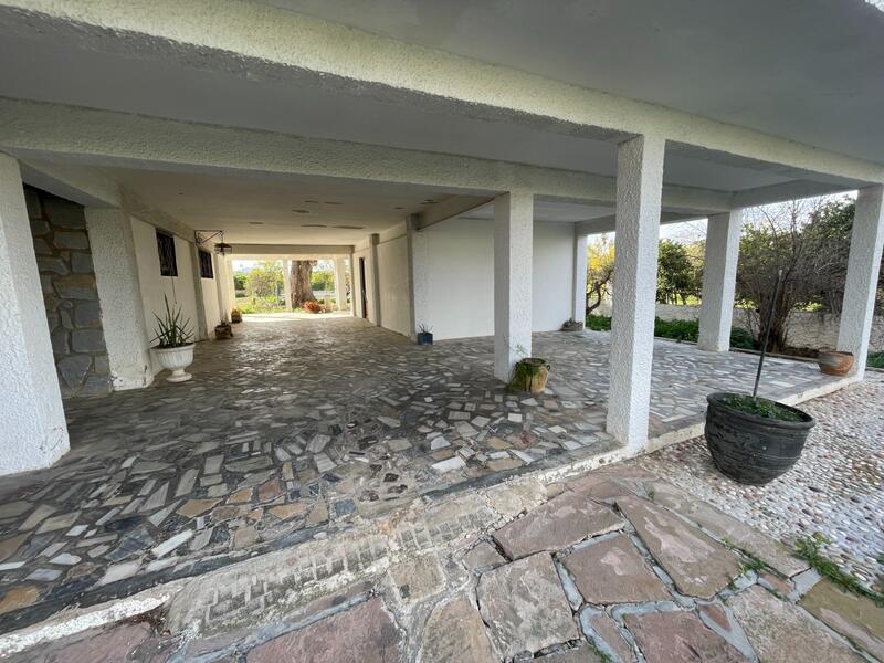 5 bedroom Villa for sale