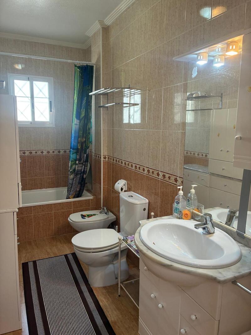 2 sovrum Villa till salu