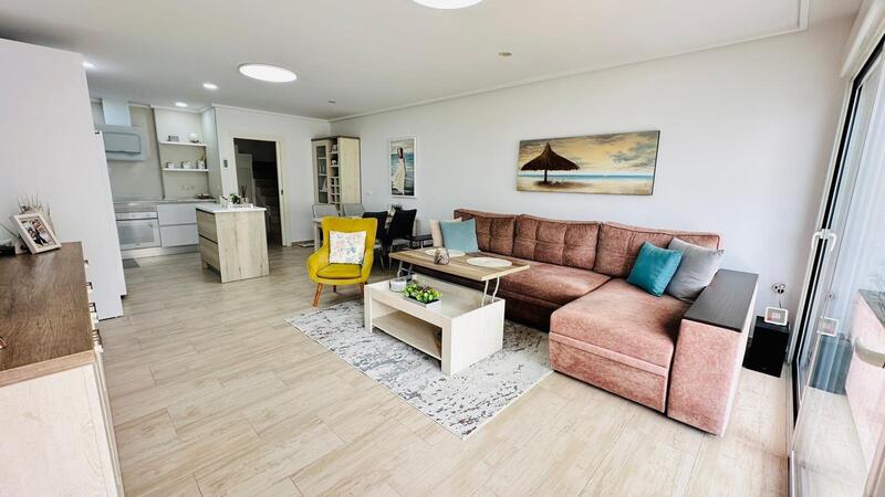 Duplex till salu i Torrevieja, Alicante