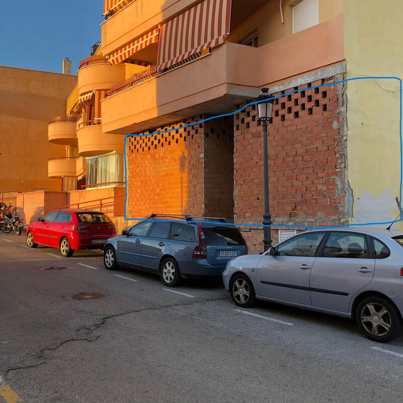 Local Commercial à vendre