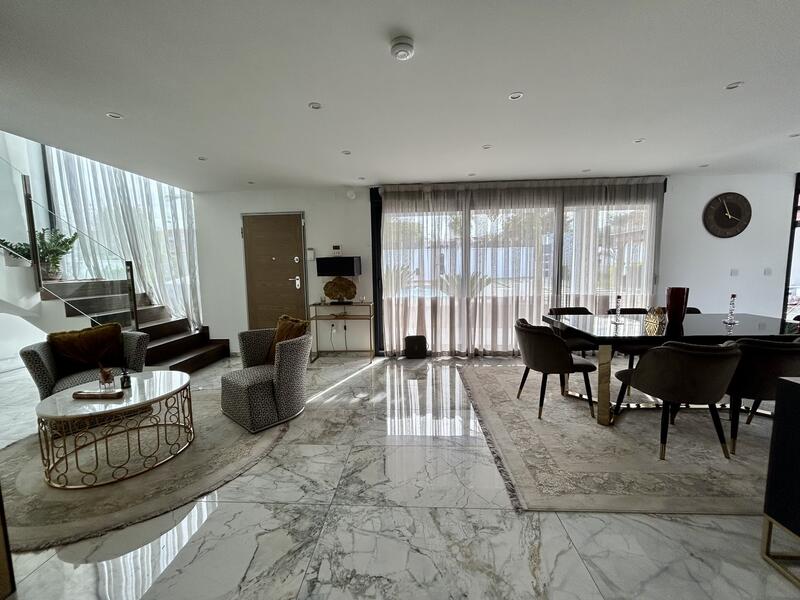 3 bedroom Villa for sale