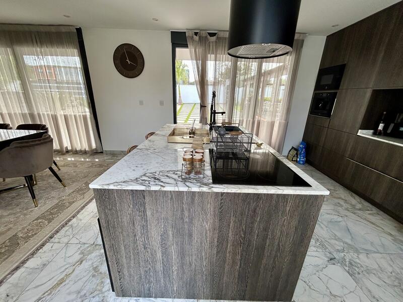 3 bedroom Villa for sale