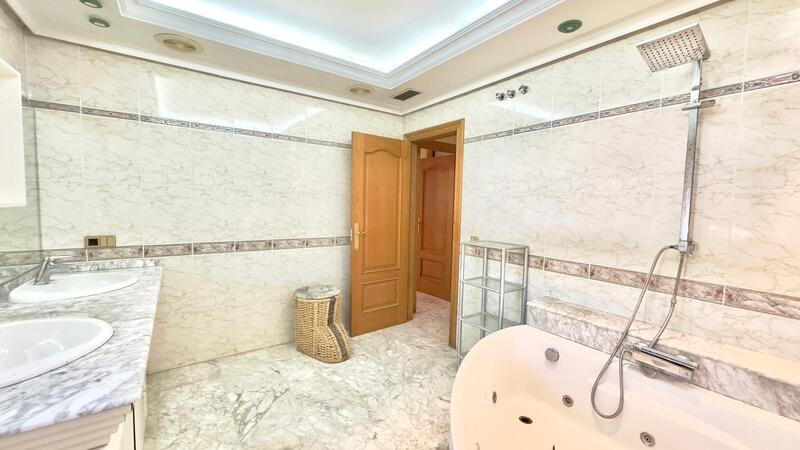 2 спальная комната квартира продается