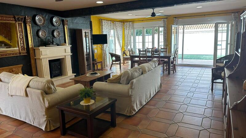 4 Schlafzimmer Villa zu verkaufen