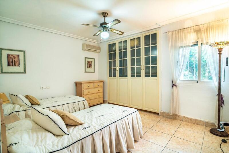 4 Schlafzimmer Villa zu verkaufen